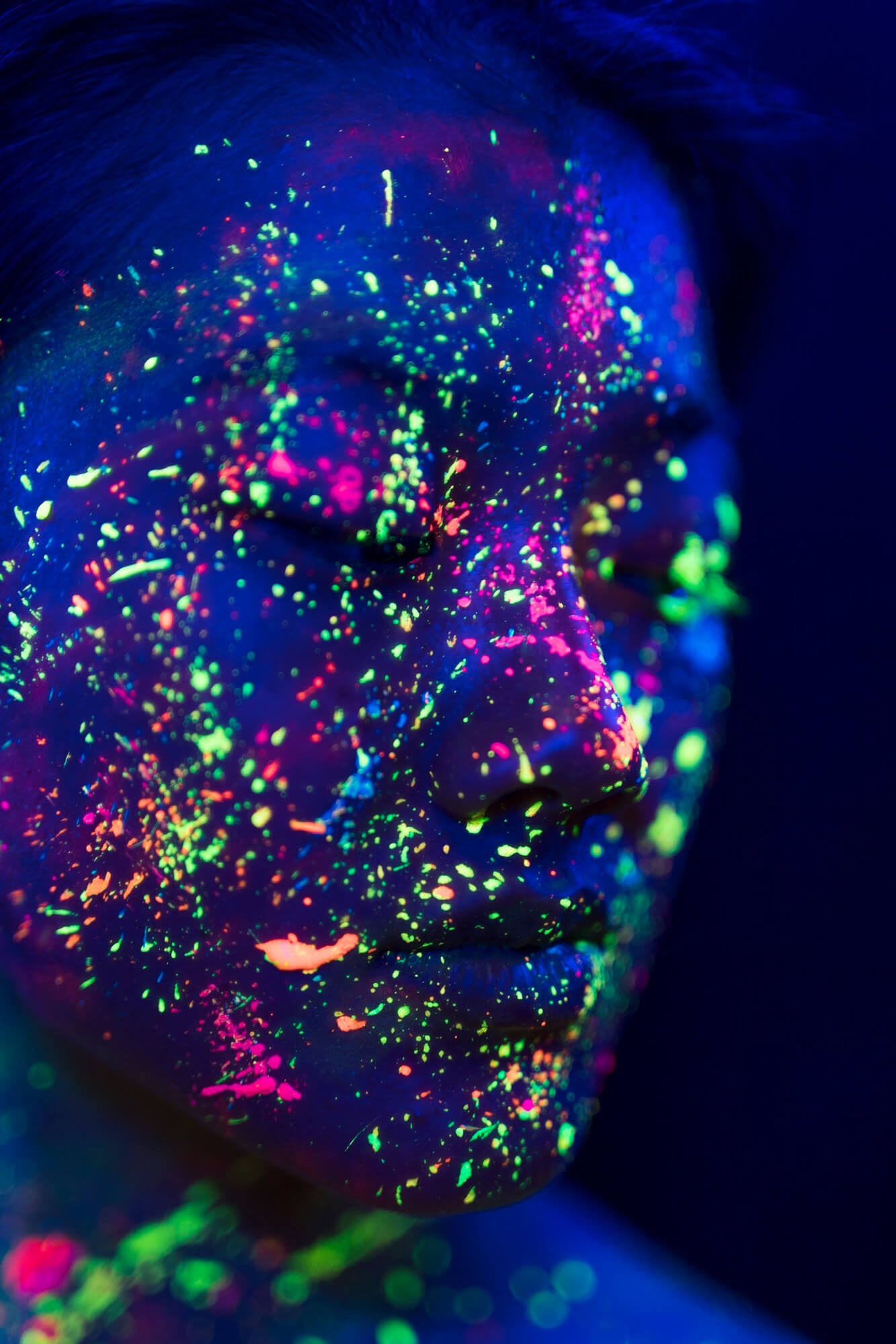 Fluorescent Poster Printing -  (Fluorescent SPOT colour)